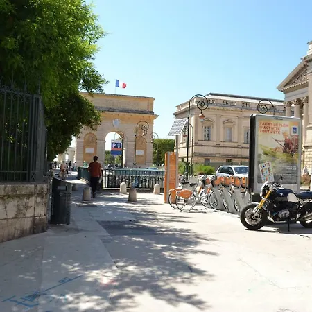 Centre Historique De Montpellier, Calme Et Cosy Daire